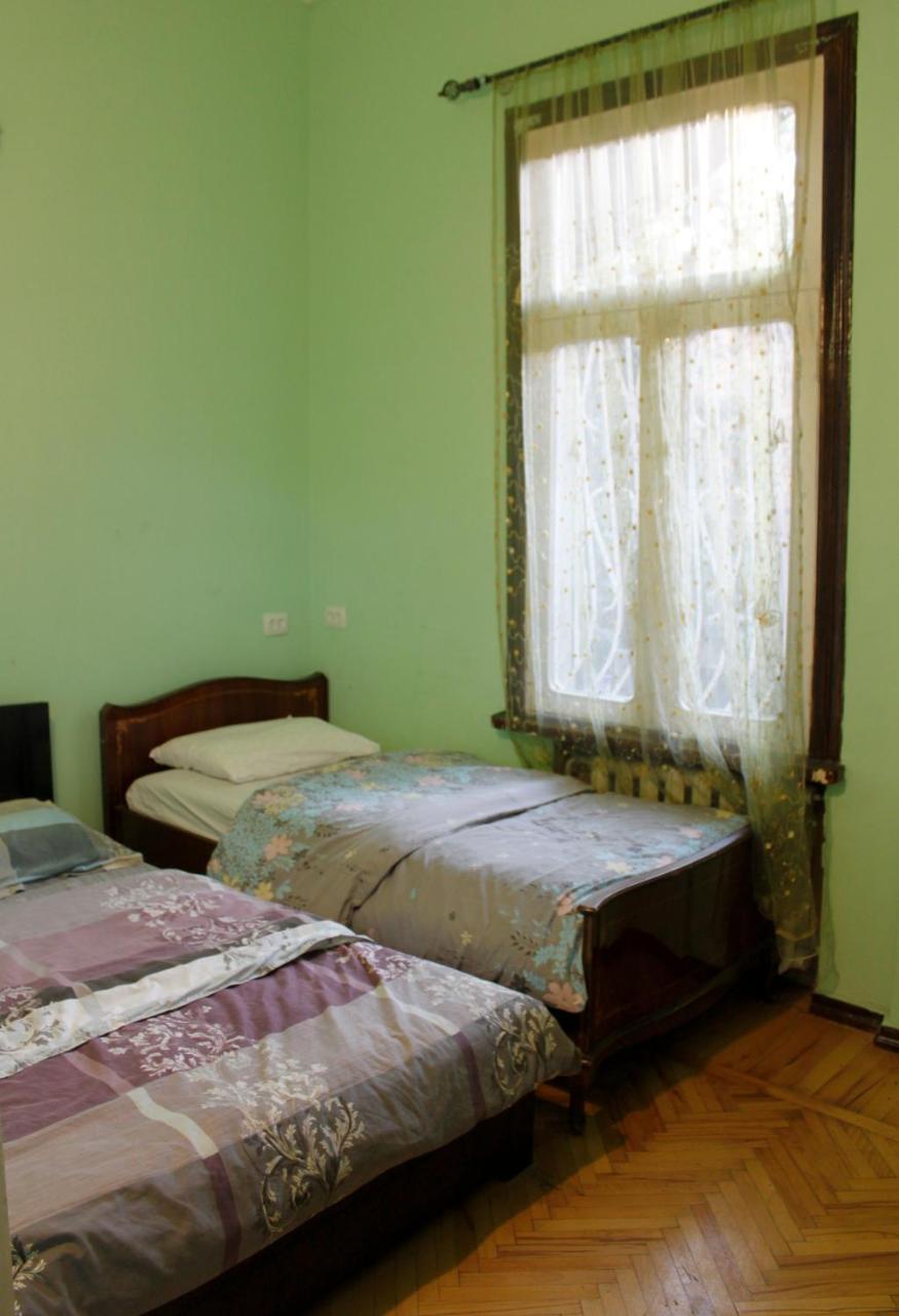 Colors Hostel Tbilisi Quarto foto